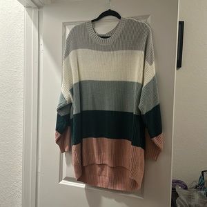 Hollister Sweater XL